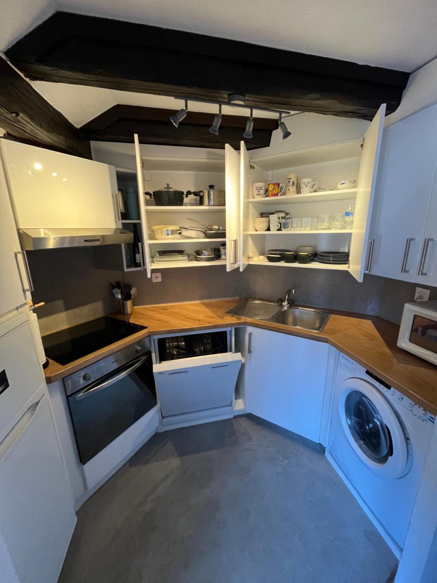 Hyper Centre De Confort Apartment *